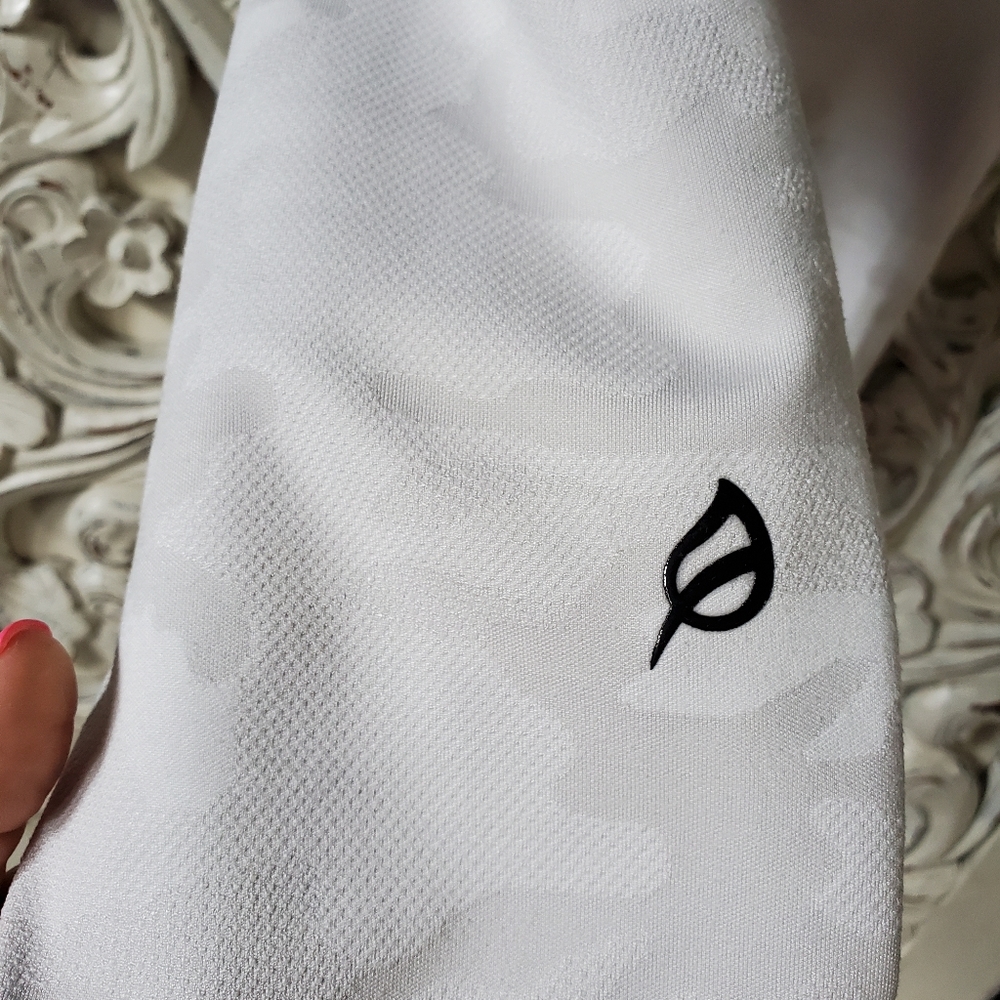 P'tula white stealth camo legging - Picture 11 of 16